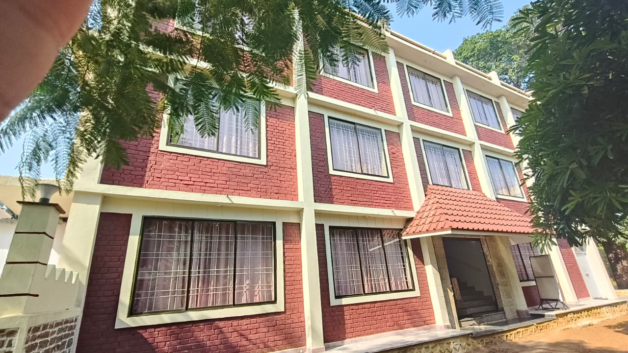 College Campus Image 1