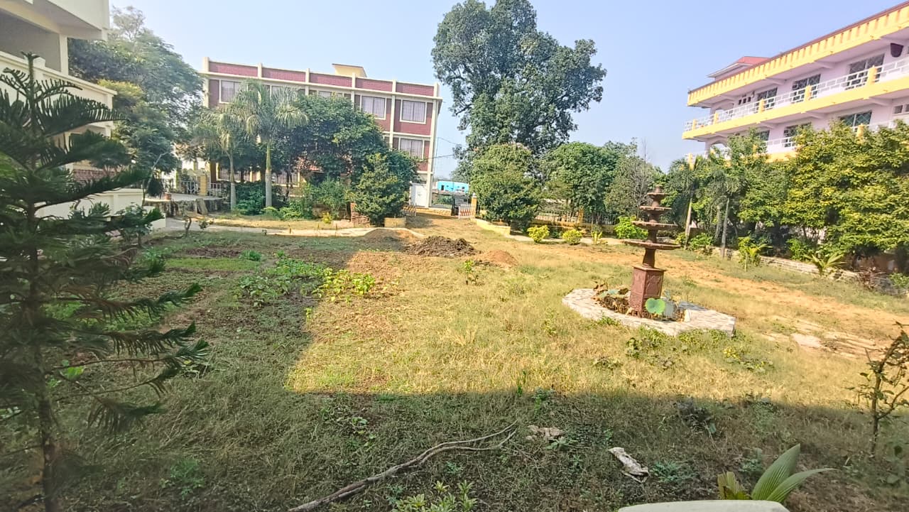 College Campus Image 8